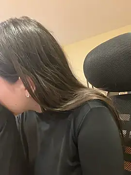 Camila Duarte2 online show from February 2026 01:44:01 PM