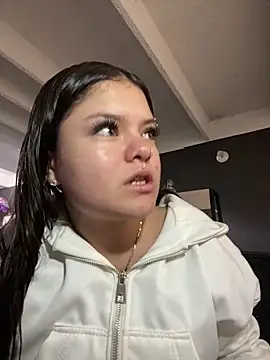 Camila Duarte2 online show from February 2026 01:54:01 PM