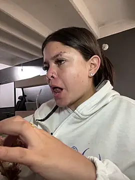 Camila Duarte2 online show from February 2026 01:45:02 PM