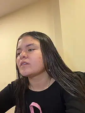 Camila Duarte2 online show from April 2026 01:26:02 PM