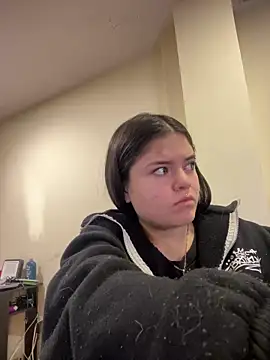 Camila Duarte2 online show from April 2026 01:39:01 PM