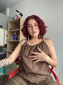 MissSavage  online show from May 2026 07:01:01 PM