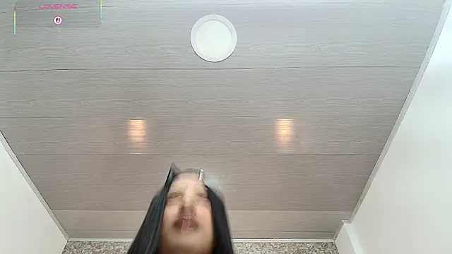 Snapshot of nicol_alvarez chatting on February 2026 11:54:01 AM nicol alvarez online show from February 2026 11:54:01 AM