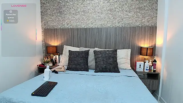 Snapshot of nicol_alvarez chatting on February 2026 11:12:02 AM nicol alvarez online show from February 2026 11:12:02 AM