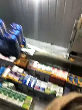 Snapshot of Imoly69 chatting on December 2025 09:15:01 PM Imoly69 online show from December 2025 09:15:01 PM