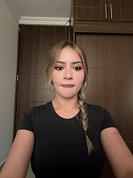 abbymnd1 online show from March 2026 10:00:02 PM