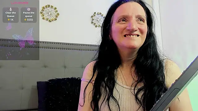 Andre cloefoxx  online show from February 2026 03:15:02 AM