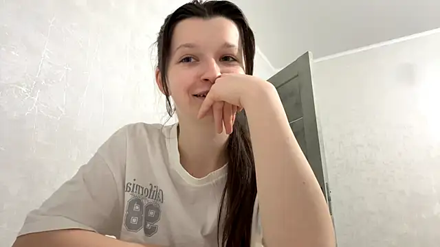 EllieBerrie online show from December 2025 01:15:01 PM