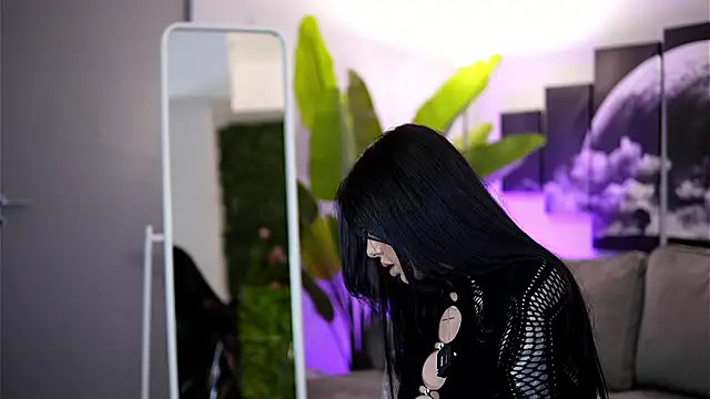 Ivy Trix online show from March 2026 07:23:02 PM