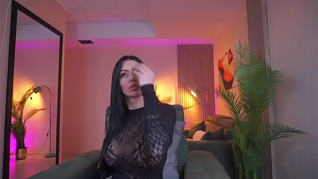 Ivy Trix online show from April 2026 06:20:02 PM