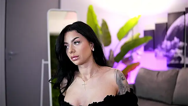 Ivy Trix online show from March 2026 07:07:01 PM