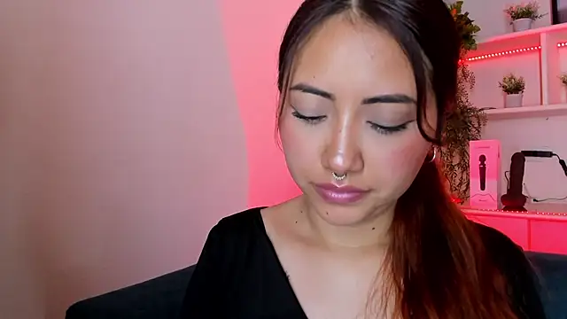 Saelivrae online show from February 2026 07:21:02 PM