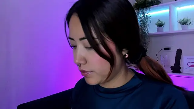 Saelivrae online show from March 2026 08:16:02 PM