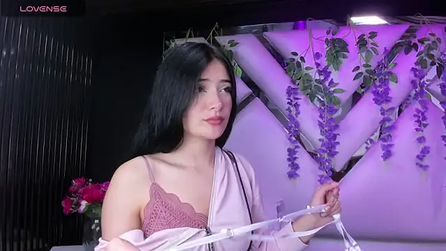 liinzy rouse69 online show from March 2026 03:35:02 PM