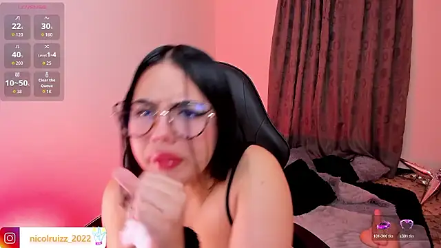 Nicolle Ruizz online show from March 2026 10:37:01 AM