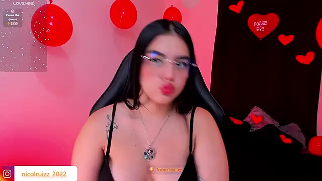 Nicolle Ruizz online show from February 2026 10:36:01 AM