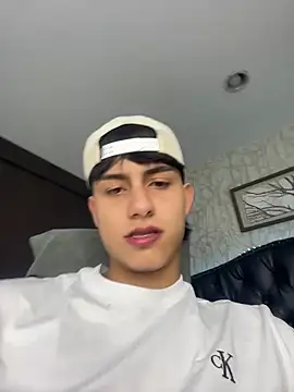 Lander Cruz online show from February 2026 07:47:02 PM