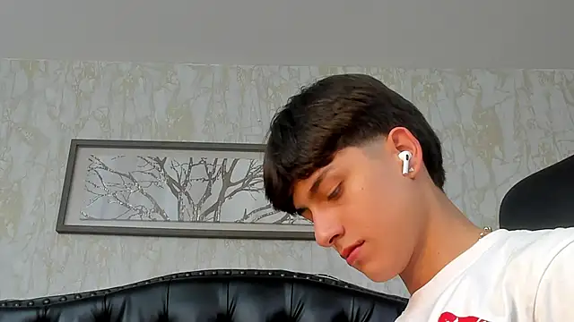 Lander Cruz online show from March 2026 08:54:01 PM