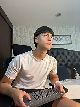Lander Cruz online show from May 2026 03:04:01 PM