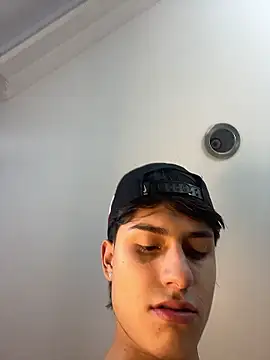 Lander Cruz online show from January 2026 11:10:01 PM