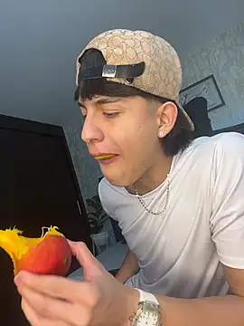 Lander Cruz online show from February 2026 08:38:01 PM