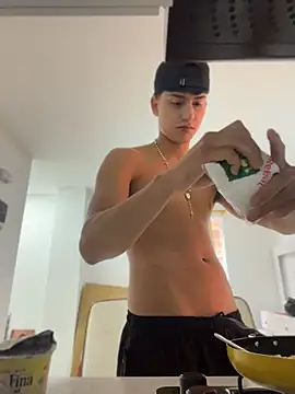 Lander Cruz online show from June 2026 04:28:01 PM