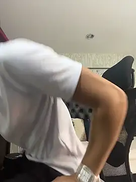 Lander Cruz online show from March 2026 08:44:02 PM