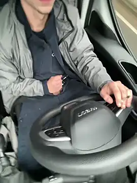 Snapshot of Davide9910x chatting on December 2025 12:09:02 PM Davide9910x online show from December 2025 12:09:02 PM