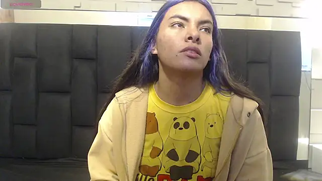 Snapshot of hanna13_ chatting on December 2025 07:12:01 PM hanna13 online show from December 2025 07:12:01 PM