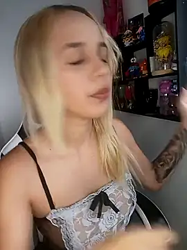 KasumiSophia online show from February 2026 01:08:01 PM