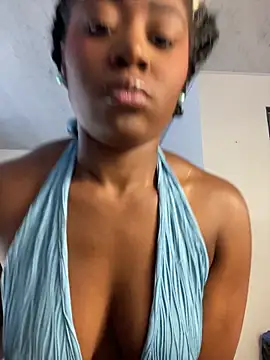 Cynthia es online show from July 2026 05:24:02 PM