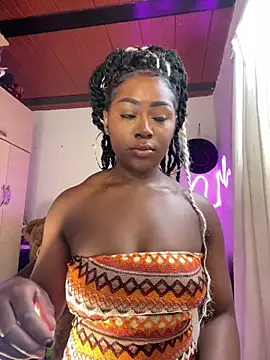 Cynthia es online show from April 2026 03:52:01 PM