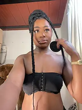 Cynthia es online show from March 2026 04:41:01 PM