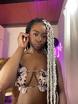 Cynthia es online show from June 2026 01:53:01 PM