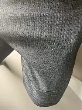 andresbale online show from December 2025 12:11:01 PM