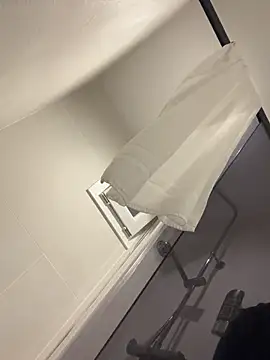 andresbale online show from April 2026 04:16:02 AM