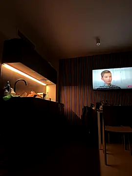 andresbale online show from December 2025 10:13:01 PM