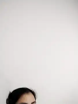 latina prohibida online show from February 2026 06:41:01 PM