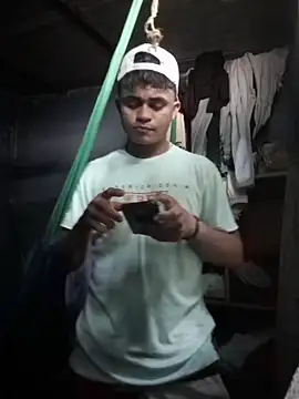 youngboypiss online show from December 2025 08:01:02 PM