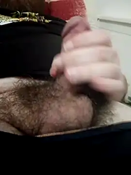 Snapshot of Serpente35 chatting on December 2025 02:30:02 PM Serpente35 online show from December 2025 02:30:02 PM