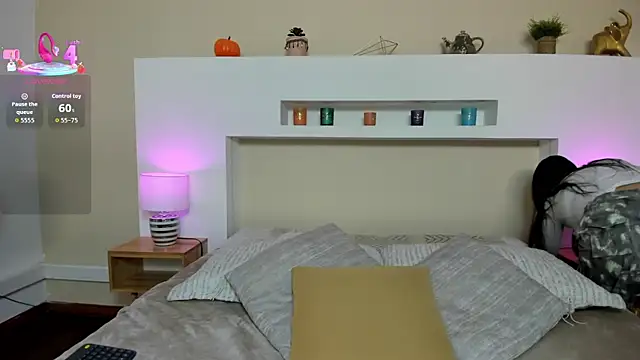 AnikaRomanoff  online show from December 2025 11:23:02 AM