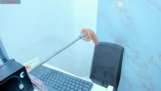 leticia lynn1 online show from March 2026 09:05:02 PM