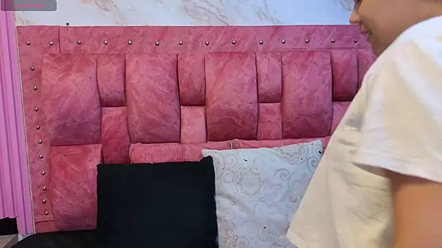 ValeryMorales online show from March 2026 07:19:01 PM