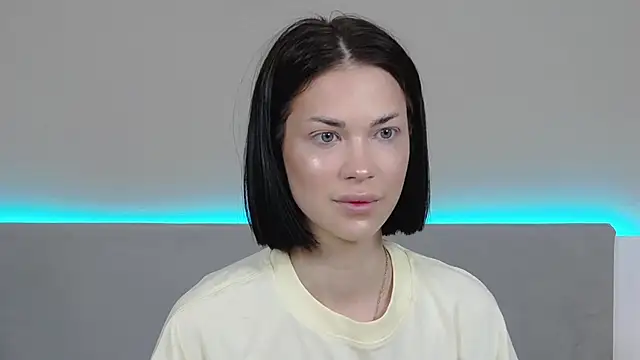 RachaelMils online show from April 2026 03:53:02 AM