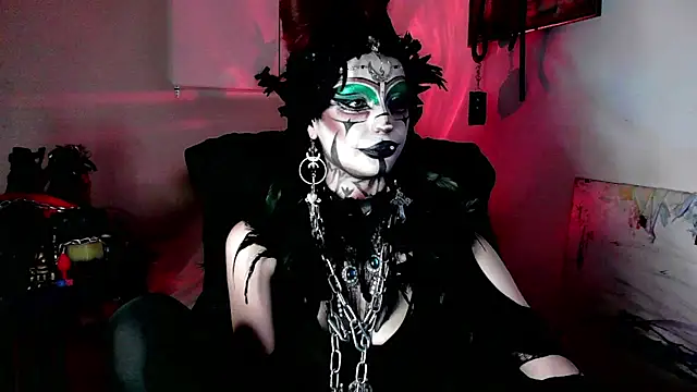 EmpressMorrigan online show from December 2025 11:12:02 AM