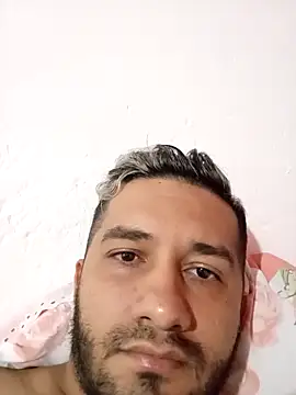 Snapshot of realsbar chatting on January 2026 11:19:01 PM realsbar online show from January 2026 11:19:01 PM