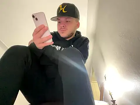 Tatertats online show from January 2026 03:46:01 AM