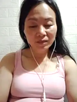 Lili-123k online show from March 2026 05:35:01 PM