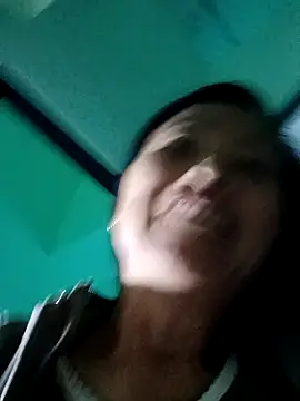 Snapshot of Lili-123k chatting on December 2025 12:01:02 AM Lili-123k online show from December 2025 12:01:02 AM