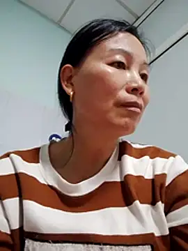 Lili-123k online show from February 2026 01:16:02 AM